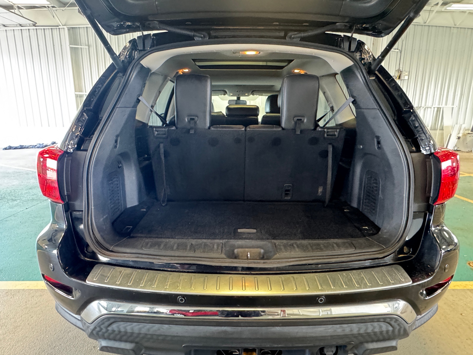 Thumbnail: 2018 Nissan Pathfinder - 6