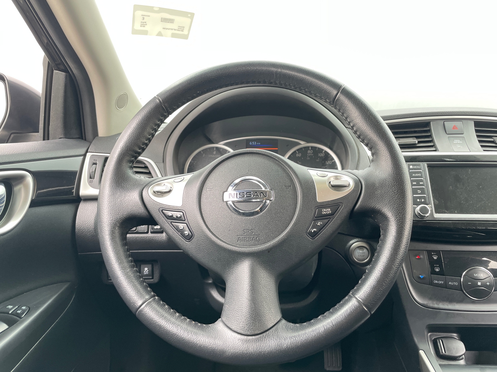 Thumbnail: 2019 Nissan Sentra - 5