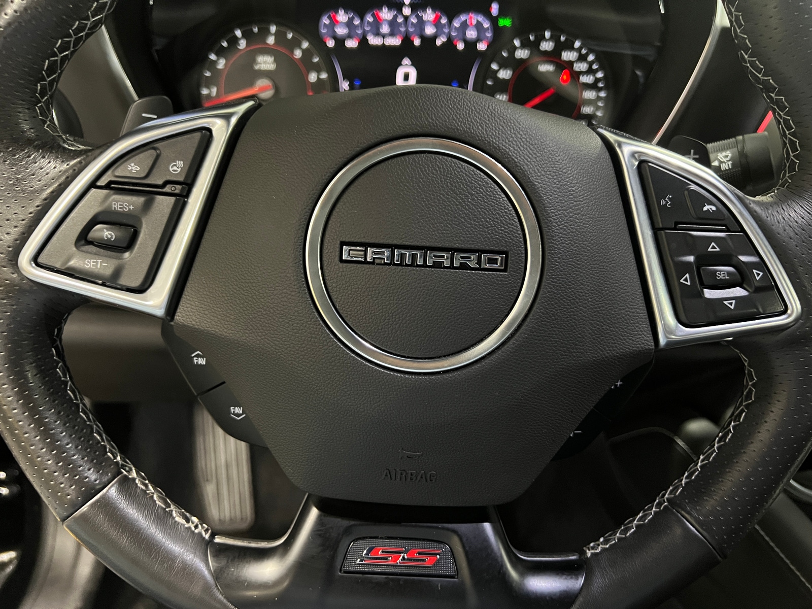 Thumbnail: 2020 Chevrolet Camaro - 3