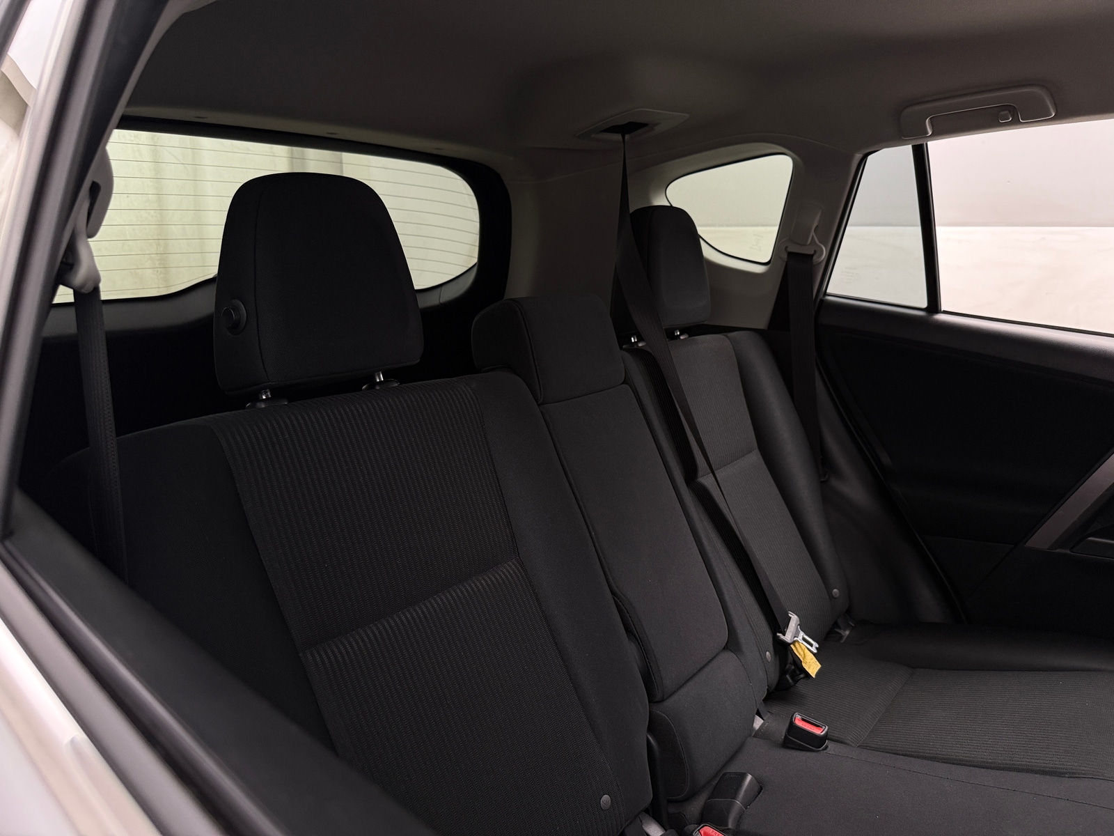 Thumbnail: 2018 Toyota RAV4 - 6