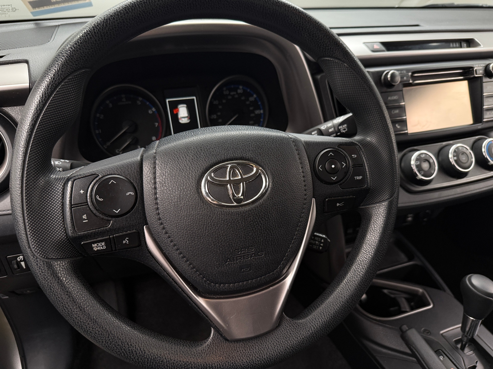 Thumbnail: 2018 Toyota RAV4 - 5