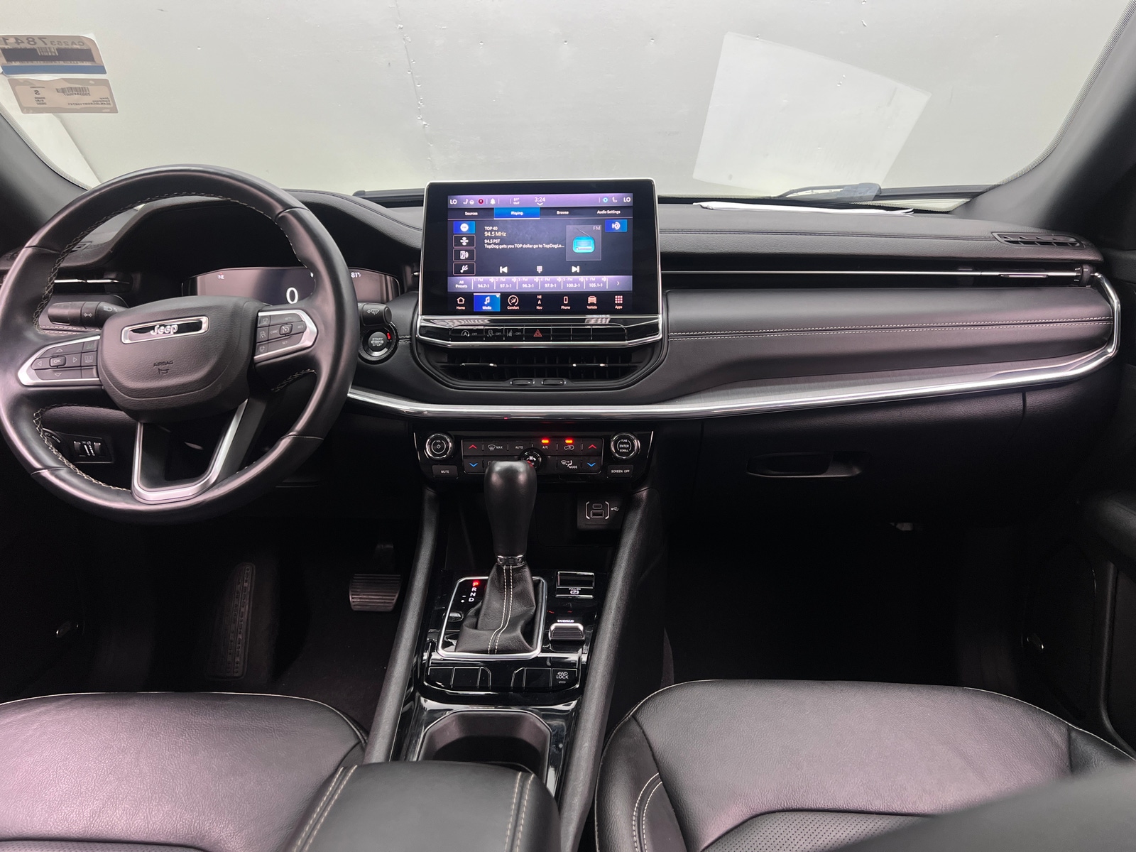 Thumbnail: 2022 Jeep Compass - 2