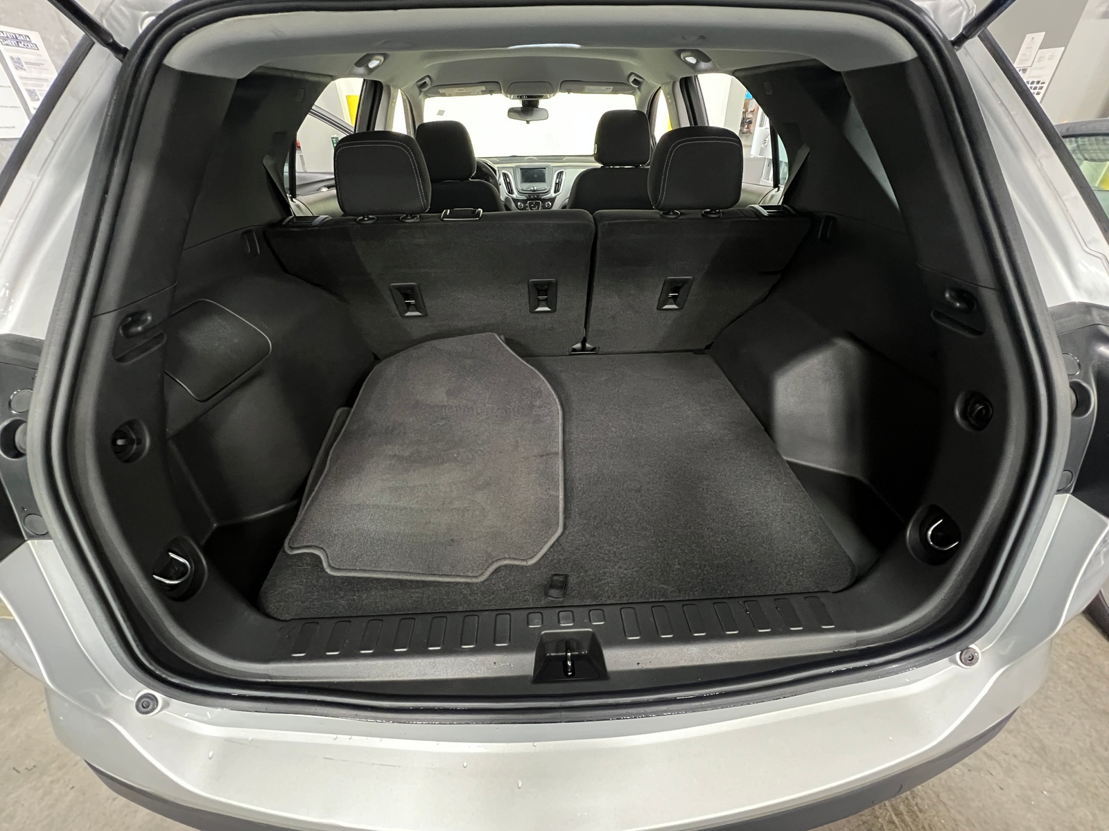 Thumbnail: 2022 Chevrolet Equinox - 7