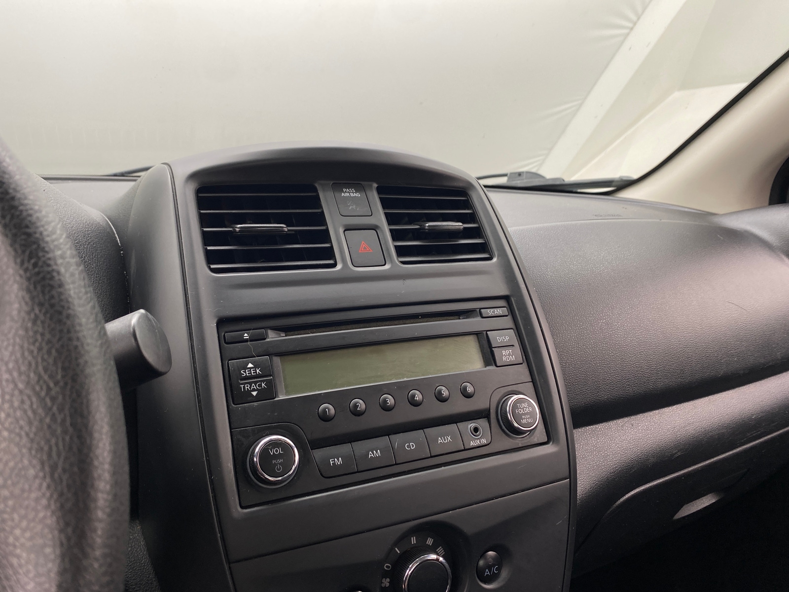 Thumbnail: 2018 Nissan Versa - 4