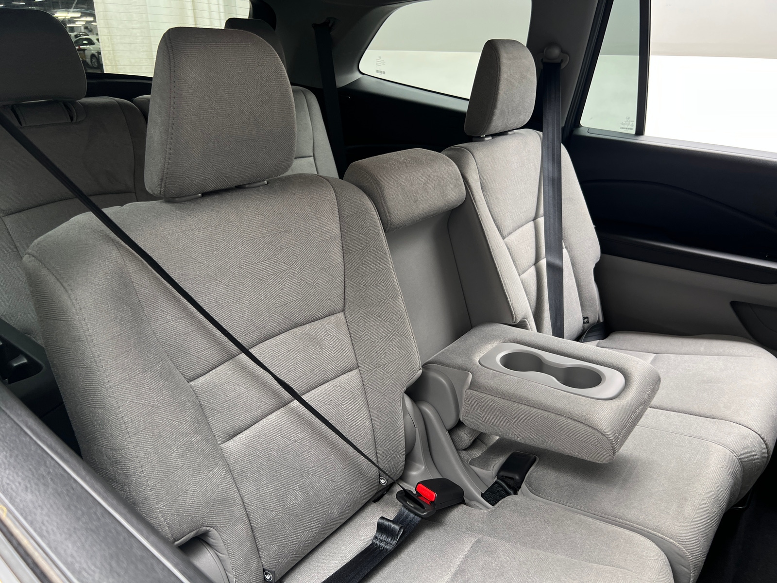 Thumbnail: 2019 Honda Pilot - 6