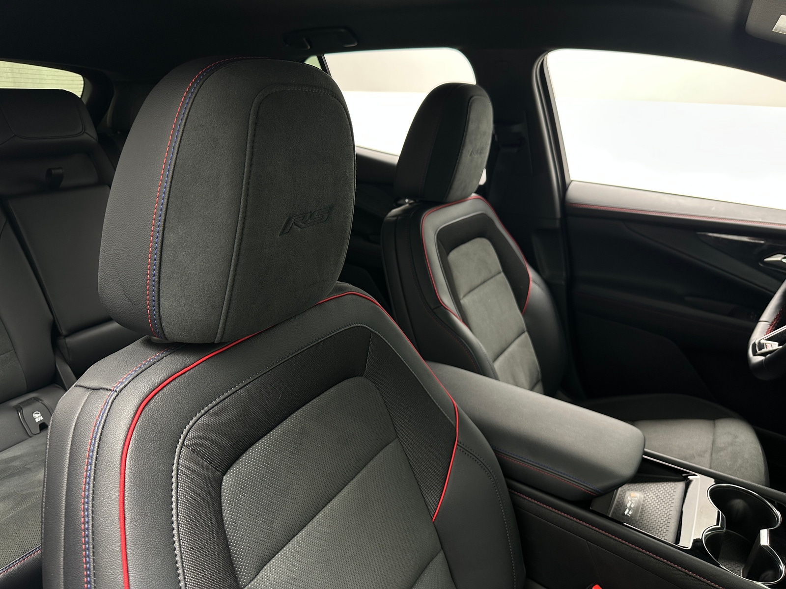 Thumbnail: 2024 Chevrolet Blazer EV - 2