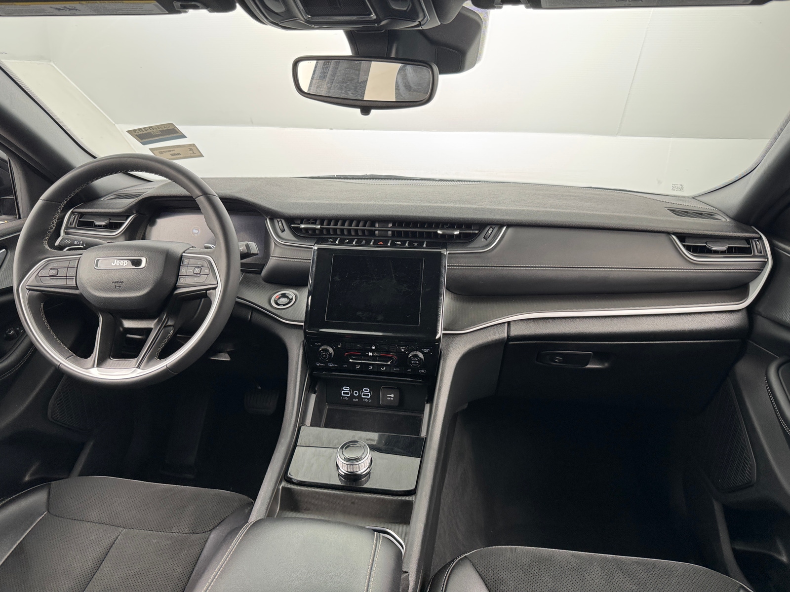 Thumbnail: 2024 Jeep Grand Cherokee L - 2