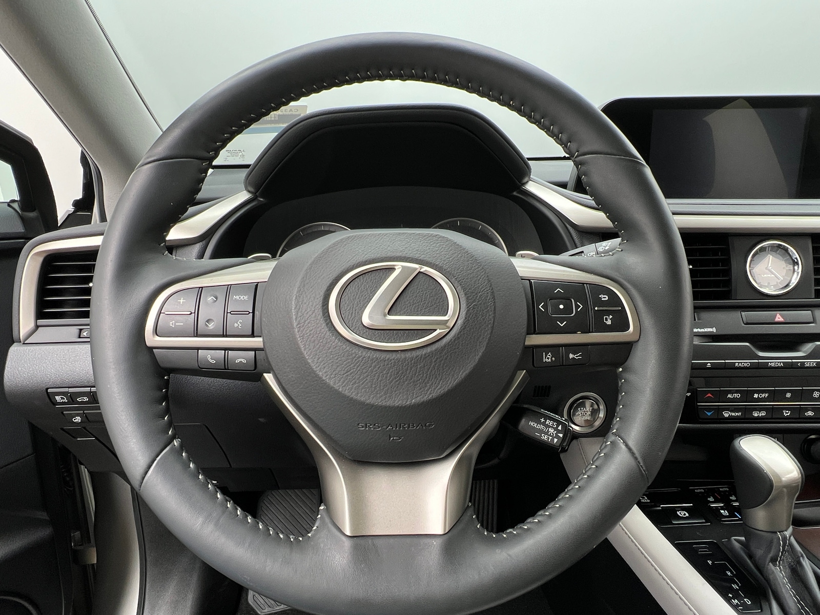 Thumbnail: 2022 Lexus RX - 4