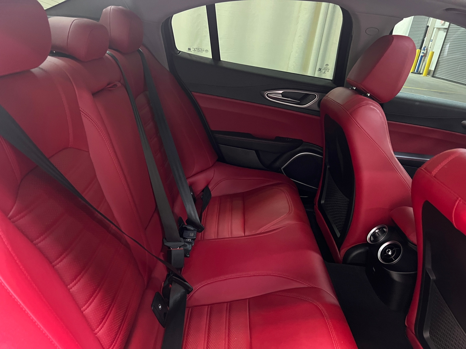 Thumbnail: 2019 Alfa Romeo Giulia - 5