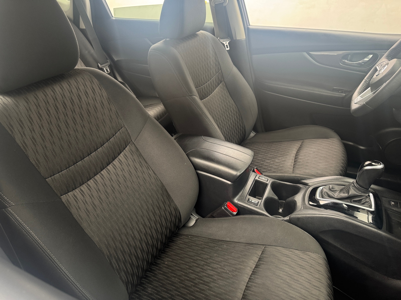 Thumbnail: 2020 Nissan Rogue - 2