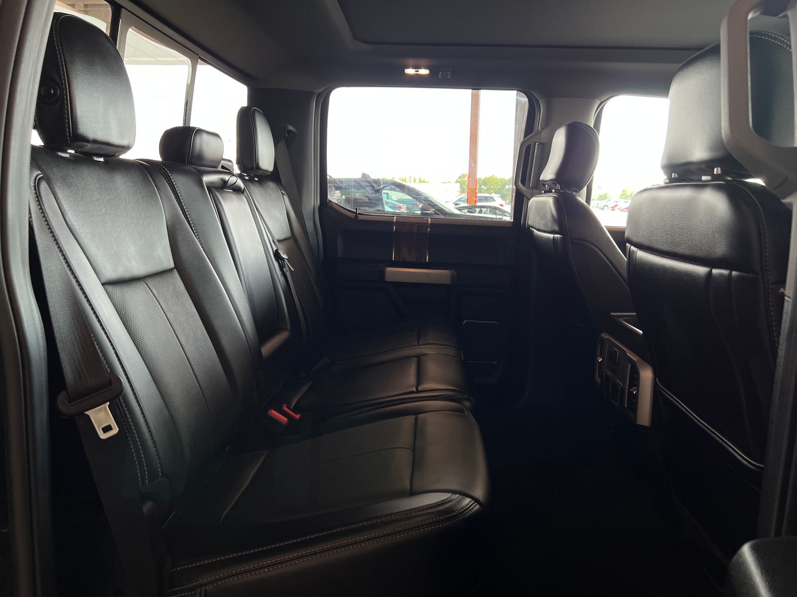 Thumbnail: 2019 Ford Econoline - 5