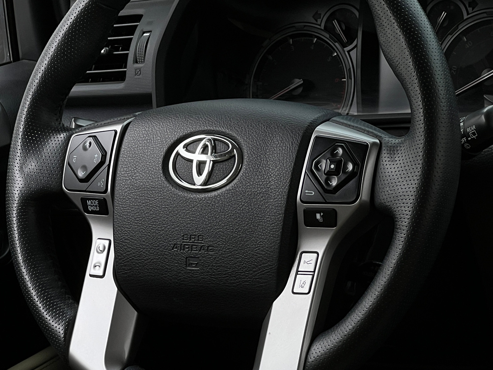 Thumbnail: 2023 Toyota 4Runner - 4