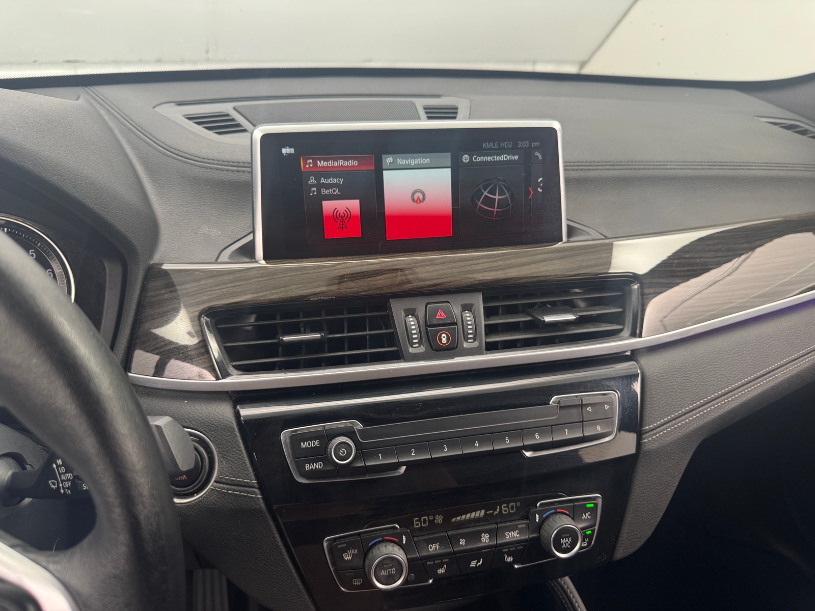 Thumbnail: 2021 BMW X1 - 3