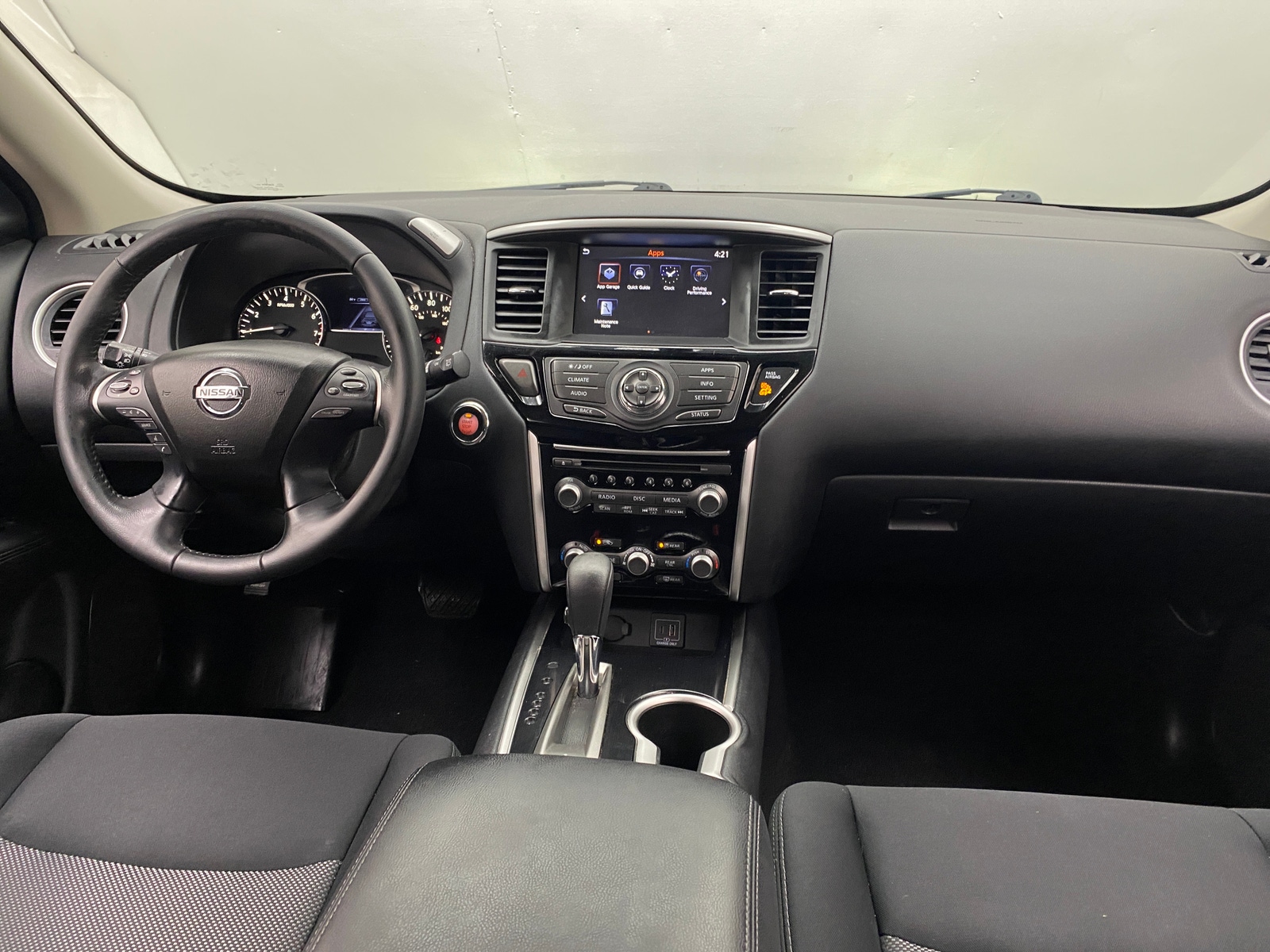 Thumbnail: 2019 Nissan Pathfinder - 3