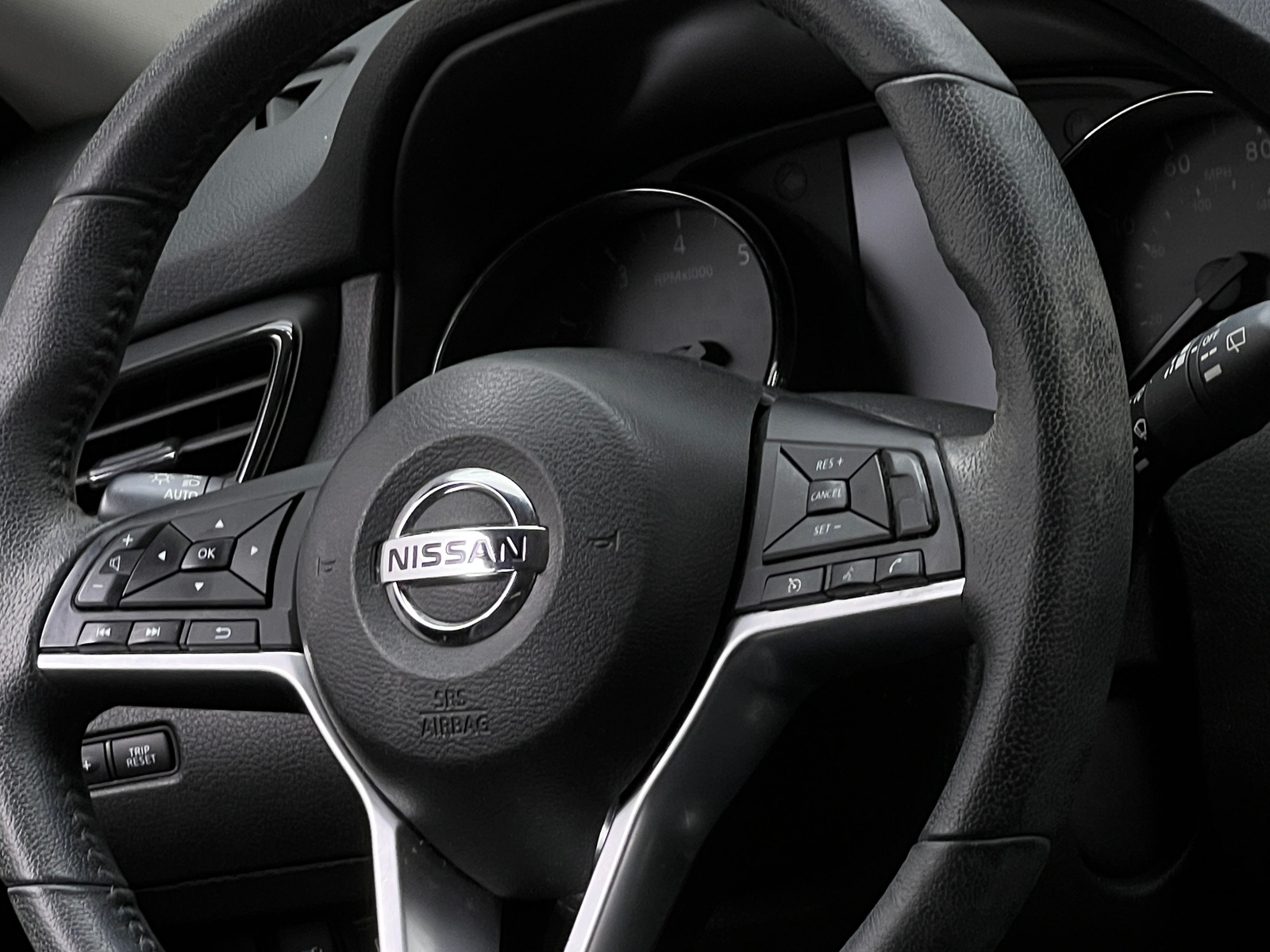 Thumbnail: 2019 Nissan Rogue - 5