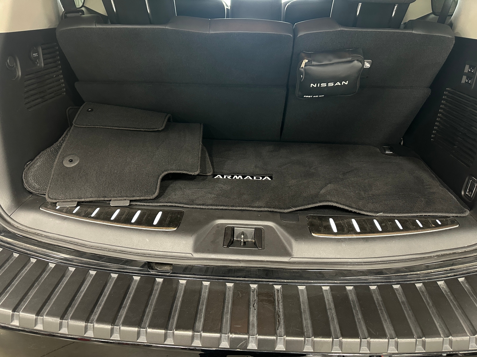 Thumbnail: 2024 Nissan Armada - 6