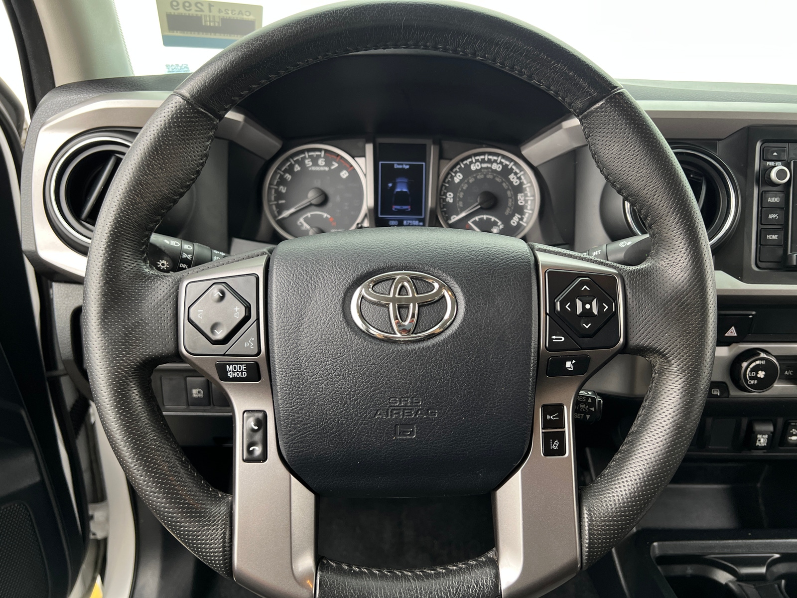 Thumbnail: 2019 Toyota Tacoma - 5