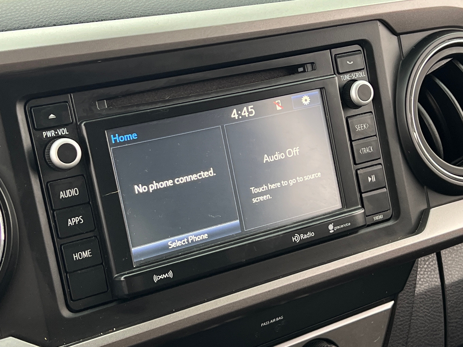 Thumbnail: 2019 Toyota Tacoma - 4