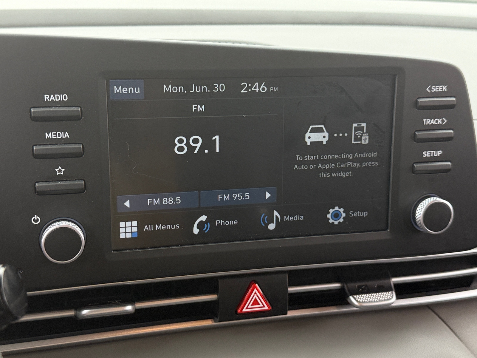 Thumbnail: 2025 Hyundai Elantra - 4