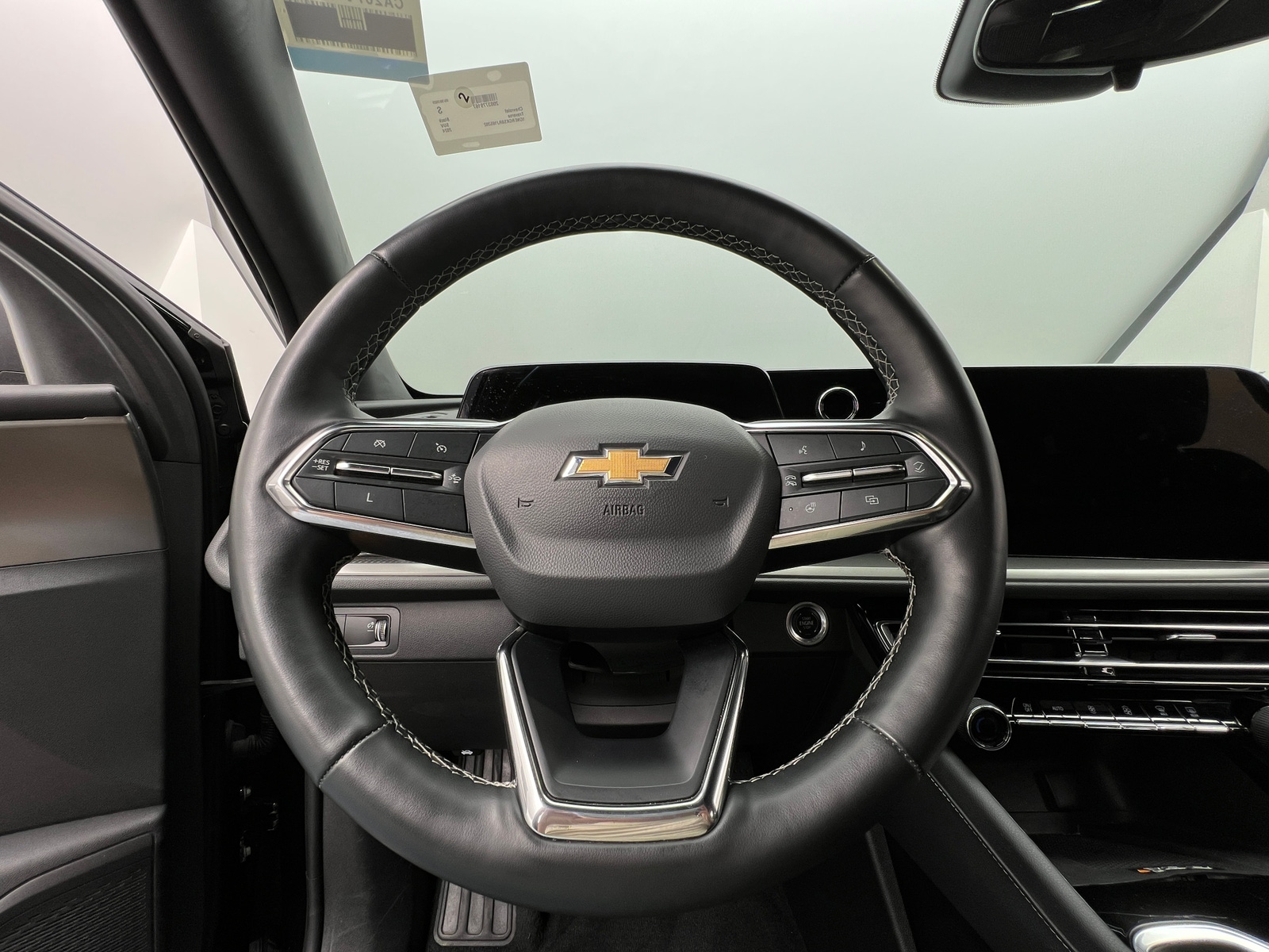 Thumbnail: 2024 Chevrolet Traverse - 5