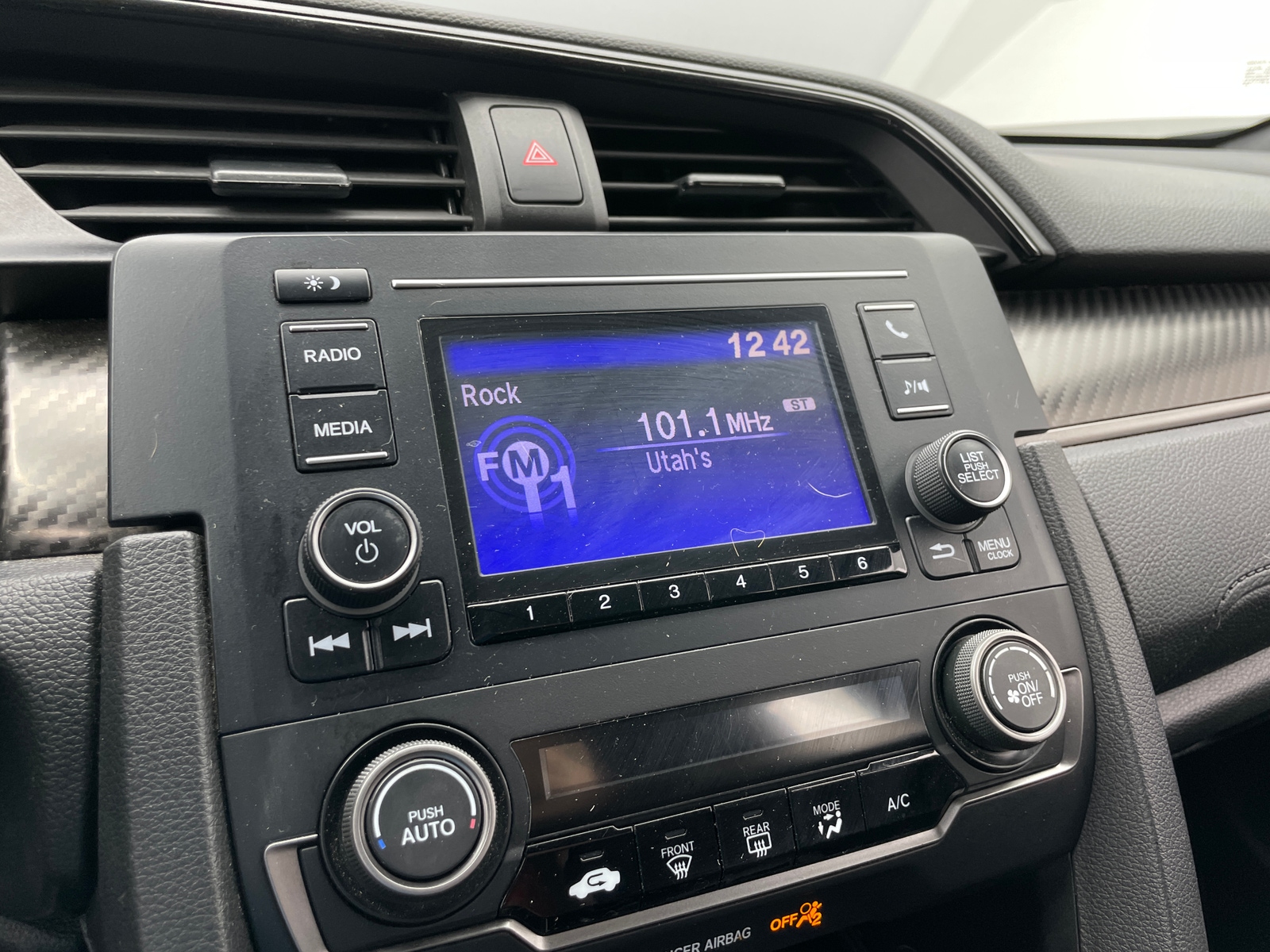 Thumbnail: 2019 Honda Civic - 4