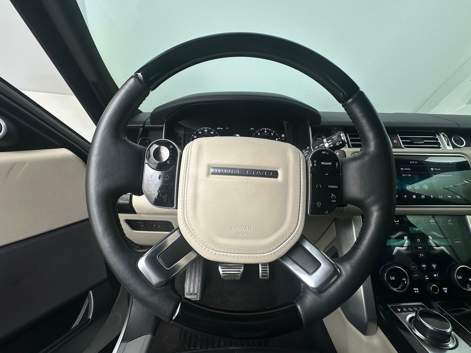 Thumbnail: 2021 Land Rover Range Rover - 4