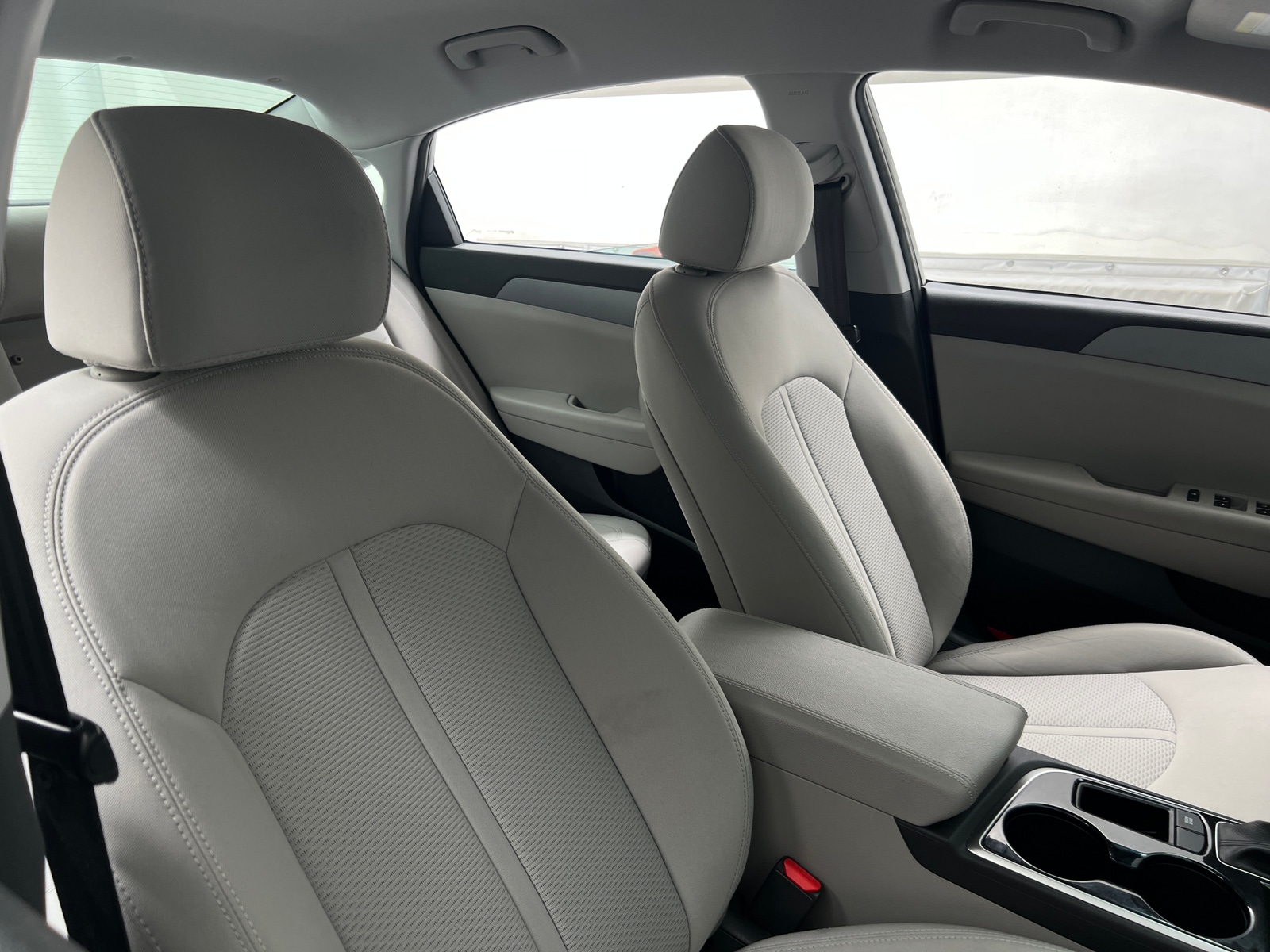 Thumbnail: 2018 Hyundai Sonata - 2