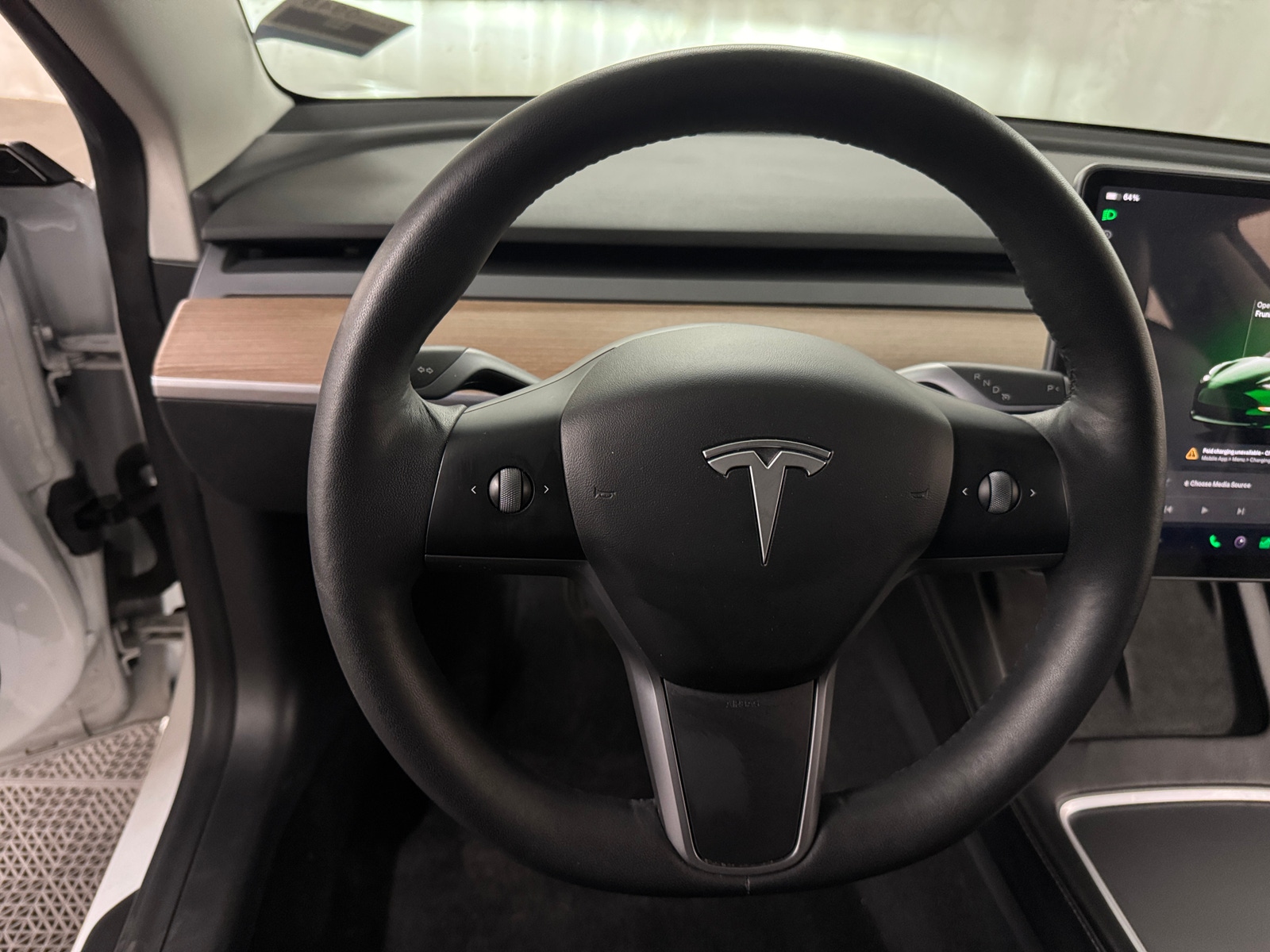 Thumbnail: 2022 Tesla Model 3 - 4