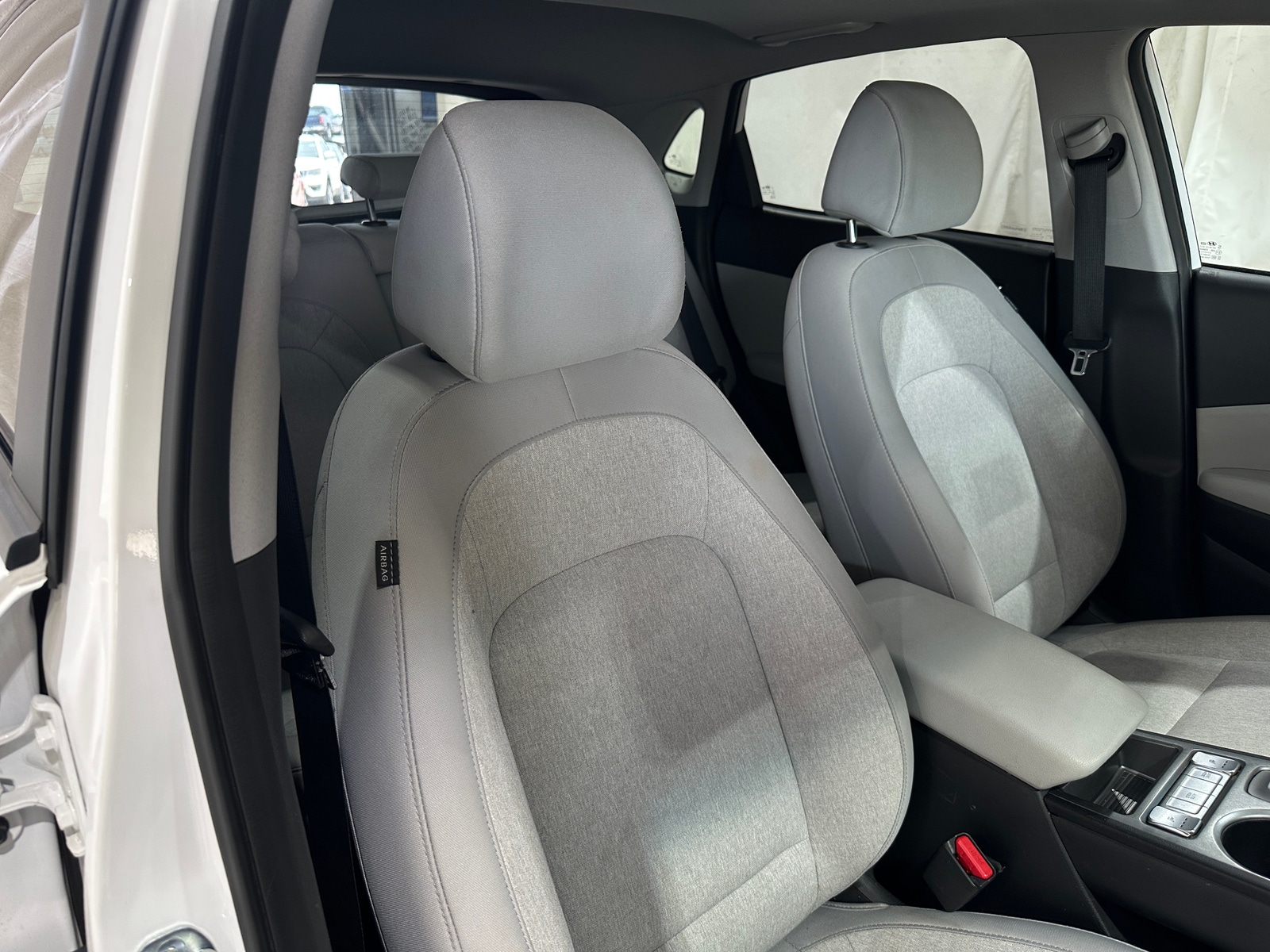 Thumbnail: 2023 Hyundai Kona - 2