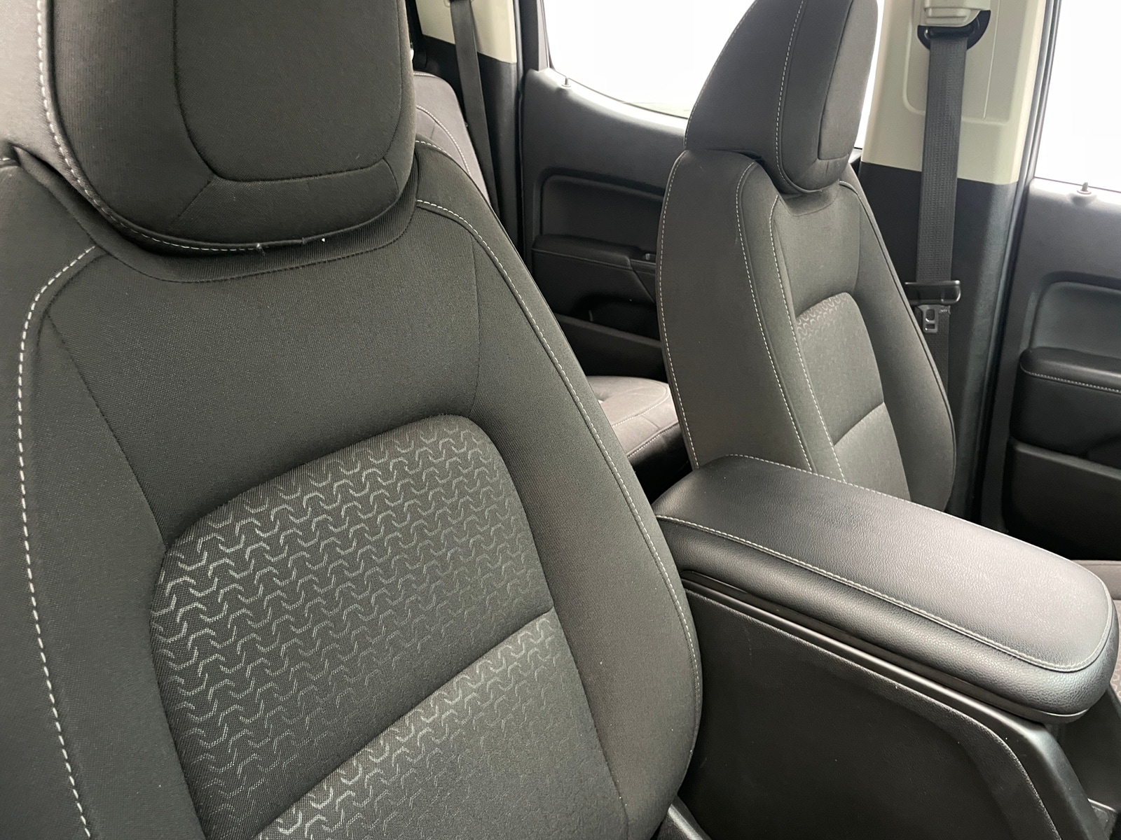 Thumbnail: 2022 GMC Canyon - 2
