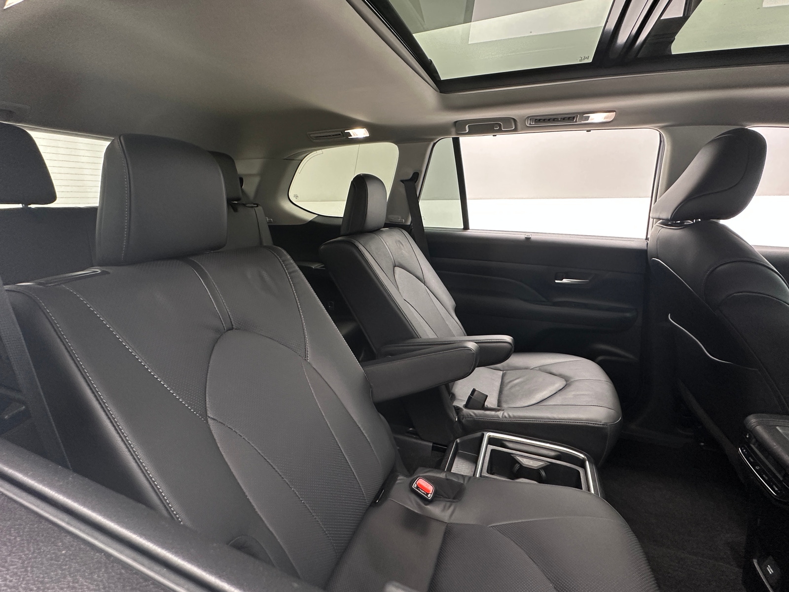 Thumbnail: 2024 Toyota Grand Highlander - 5