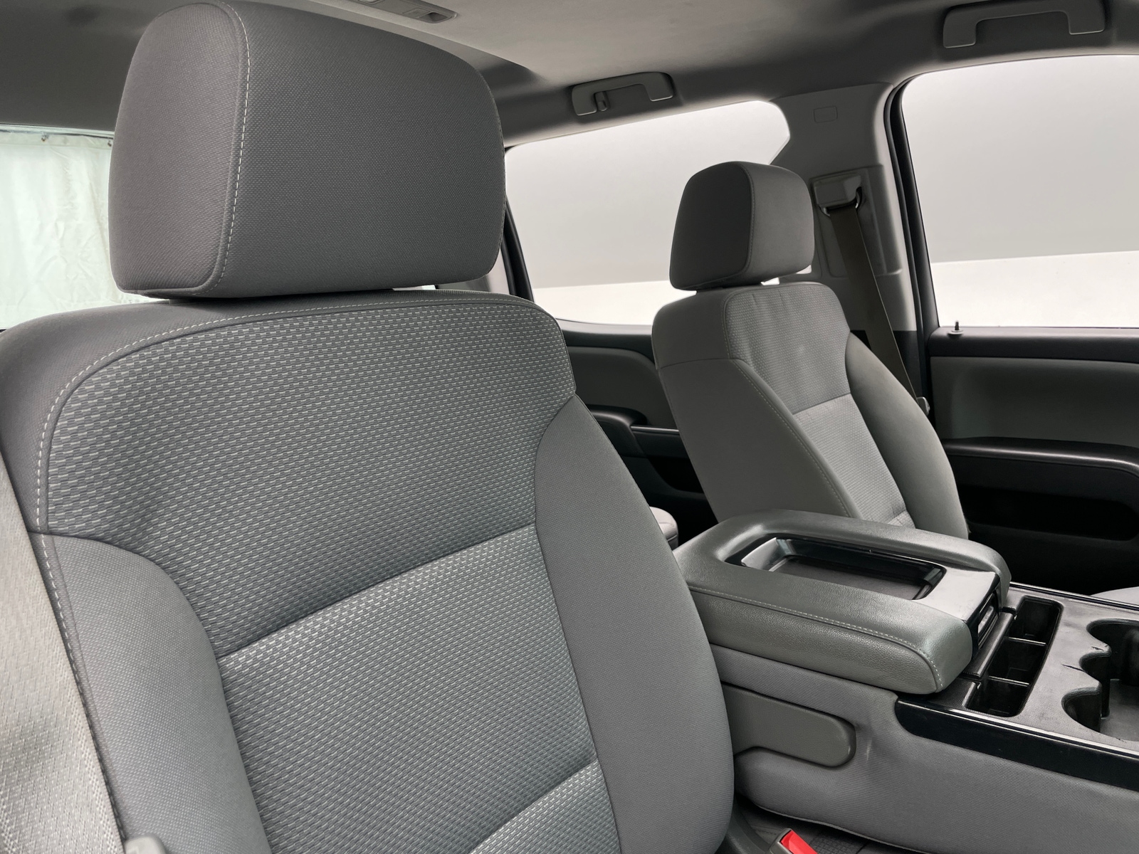 Thumbnail: 2016 Chevrolet Silverado 1500 - 2