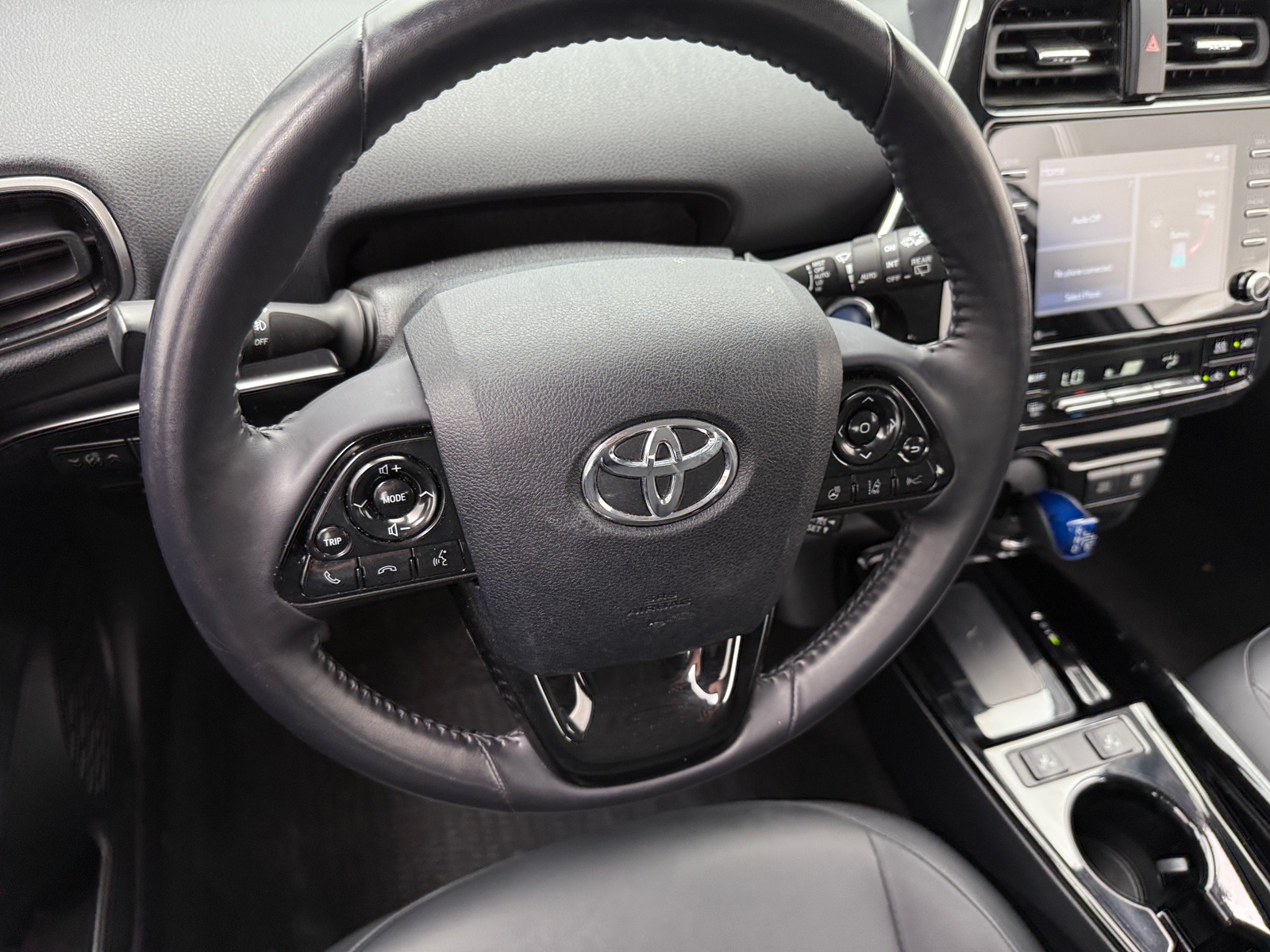 Thumbnail: 2022 Toyota Prius - 4