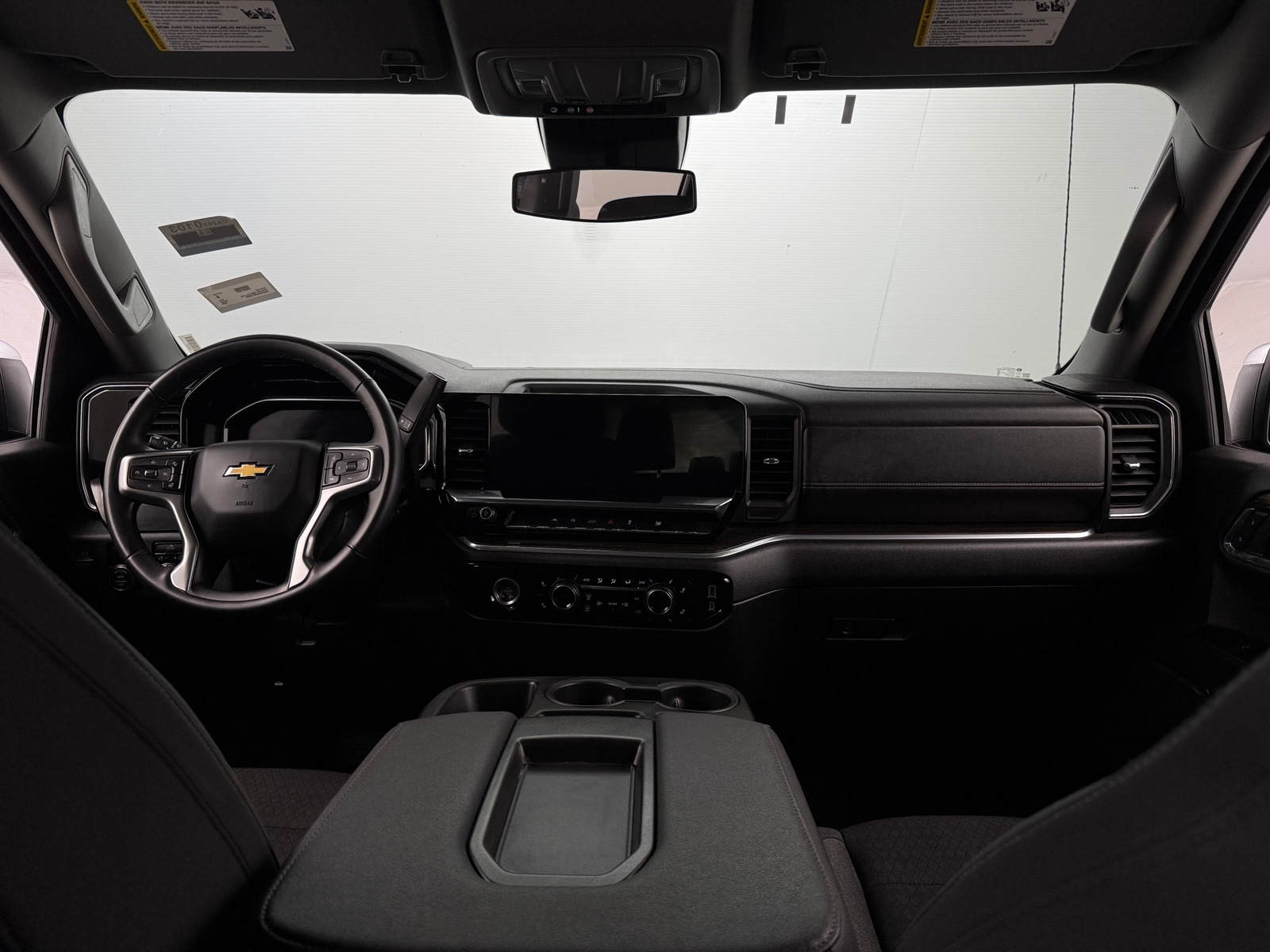 Thumbnail: 2024 Chevrolet Silverado 1500 - 3