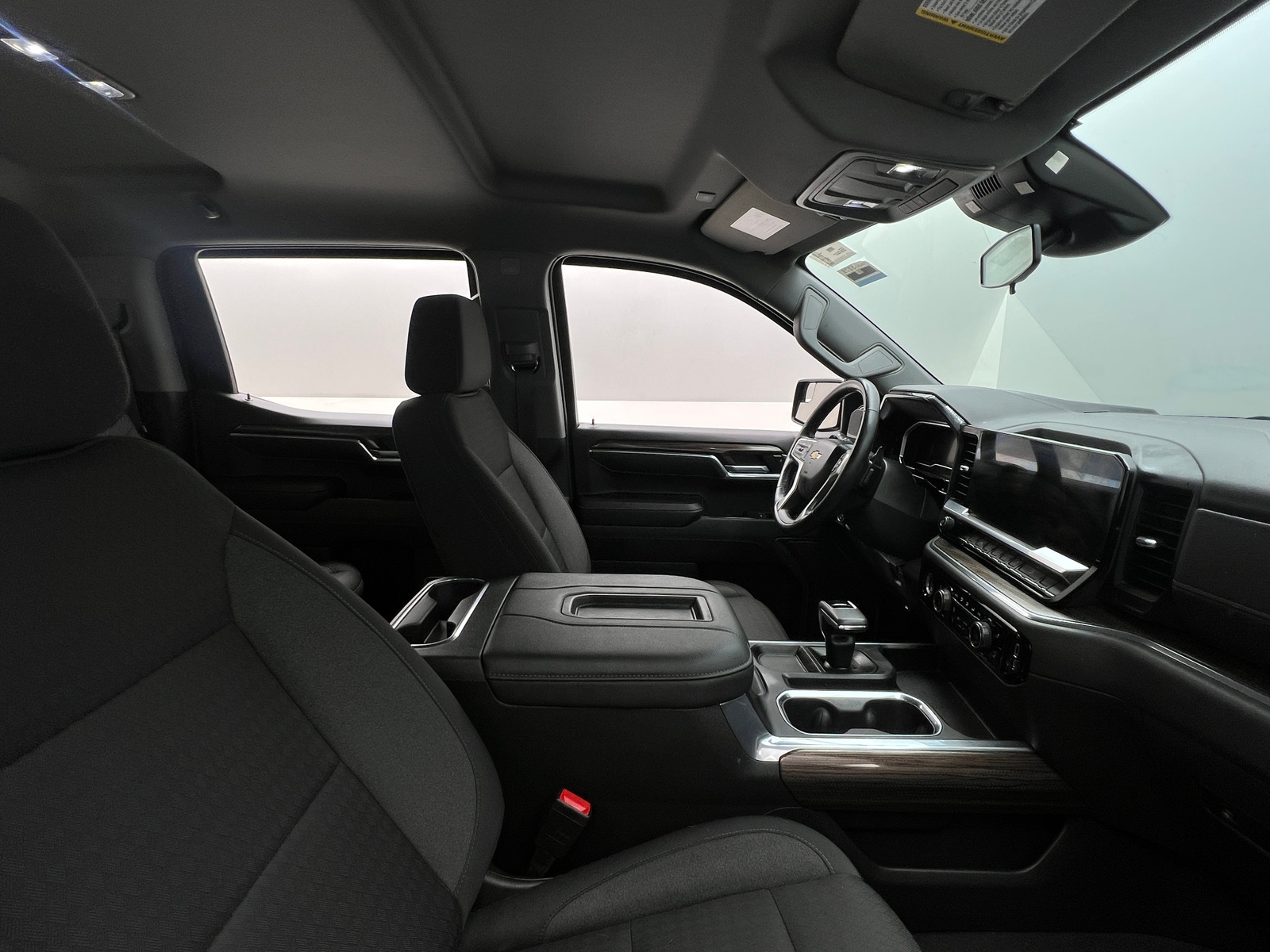 Thumbnail: 2022 Chevrolet Silverado 1500 - 2