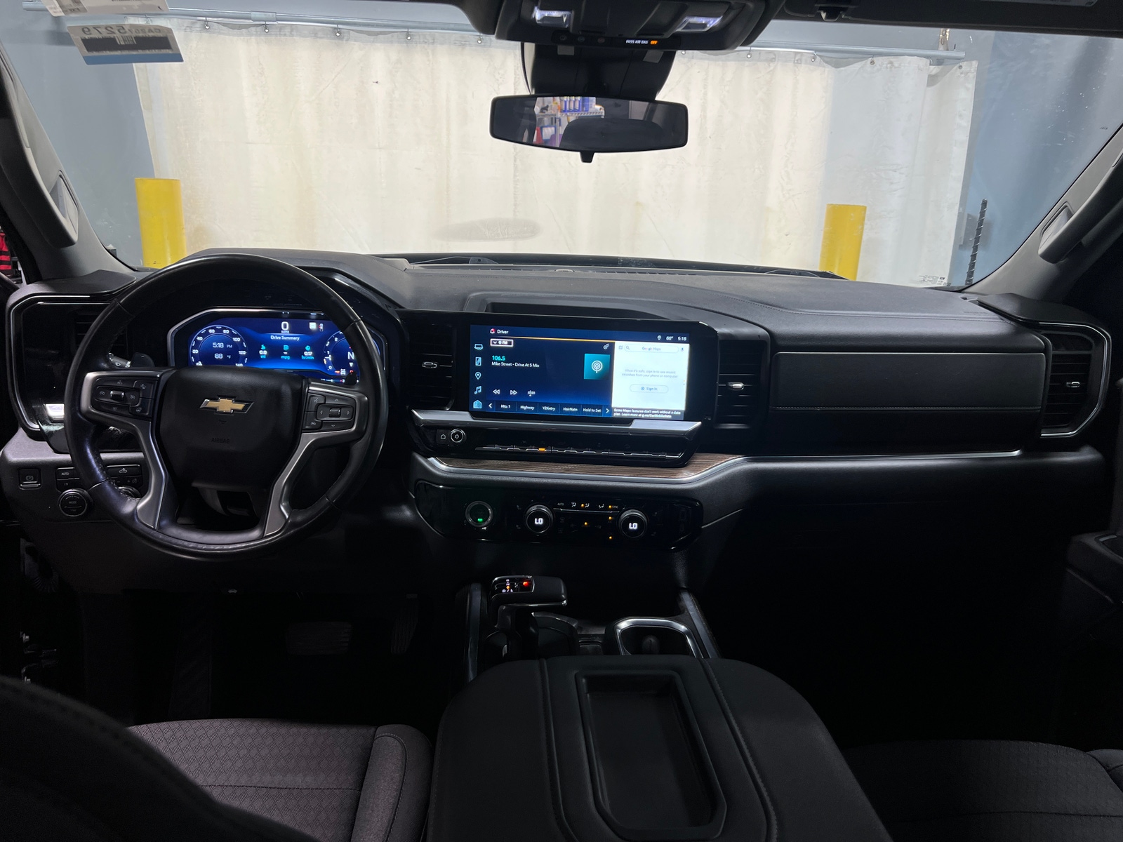 Thumbnail: 2022 Chevrolet Silverado 1500 - 3