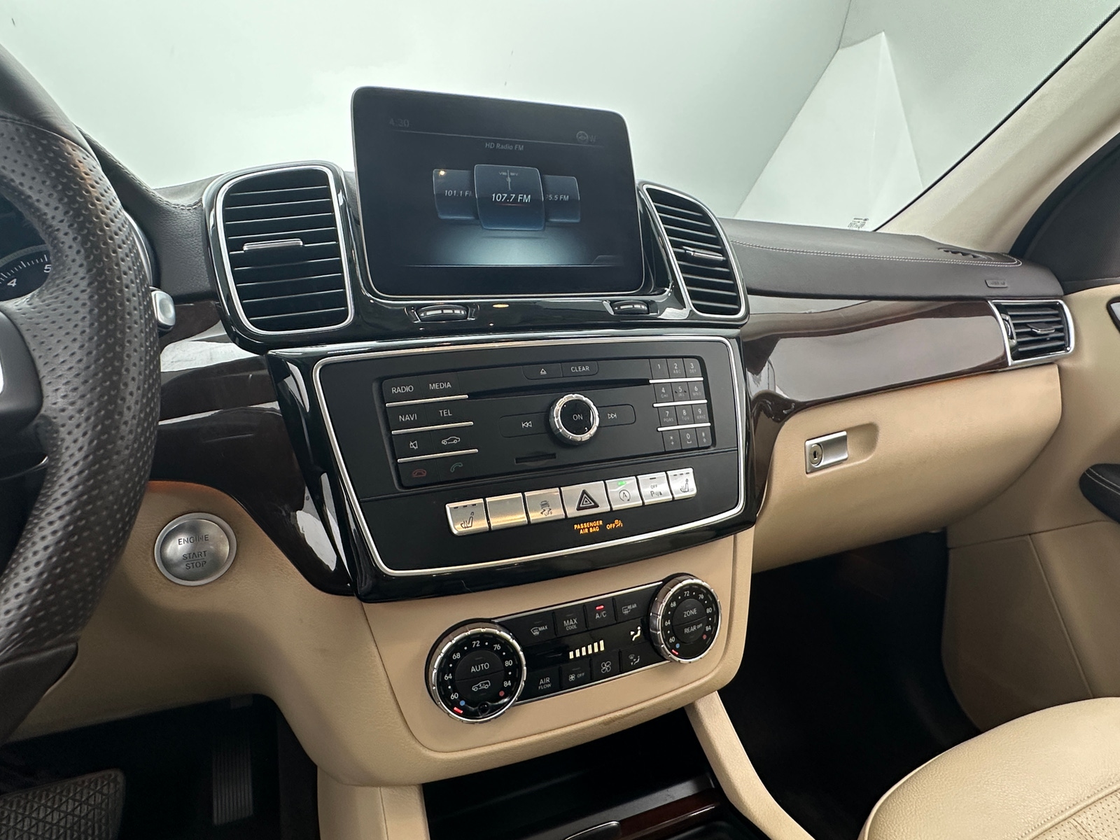 Thumbnail: 2018 Mercedes-Benz GLS - 3