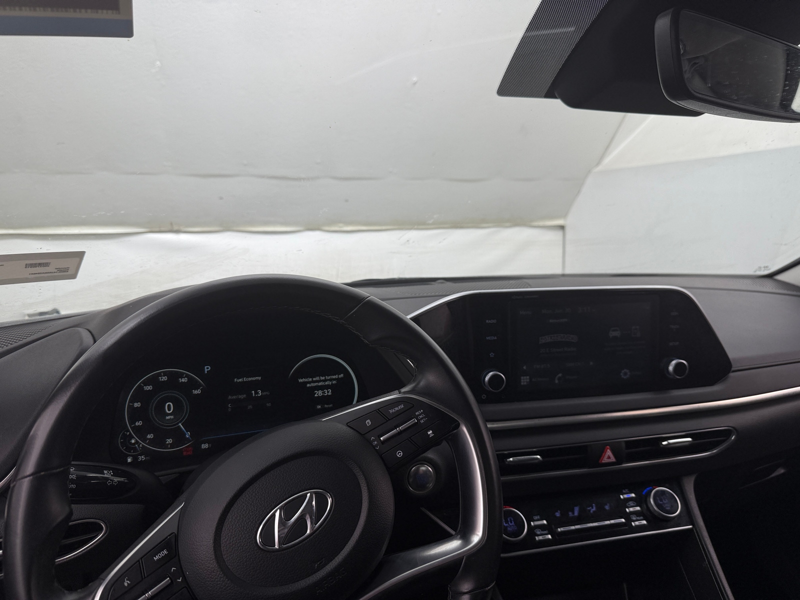 Thumbnail: 2022 Hyundai Sonata - 3