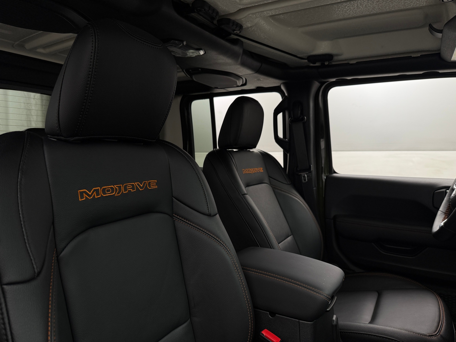 Thumbnail: 2023 Jeep Gladiator - 2