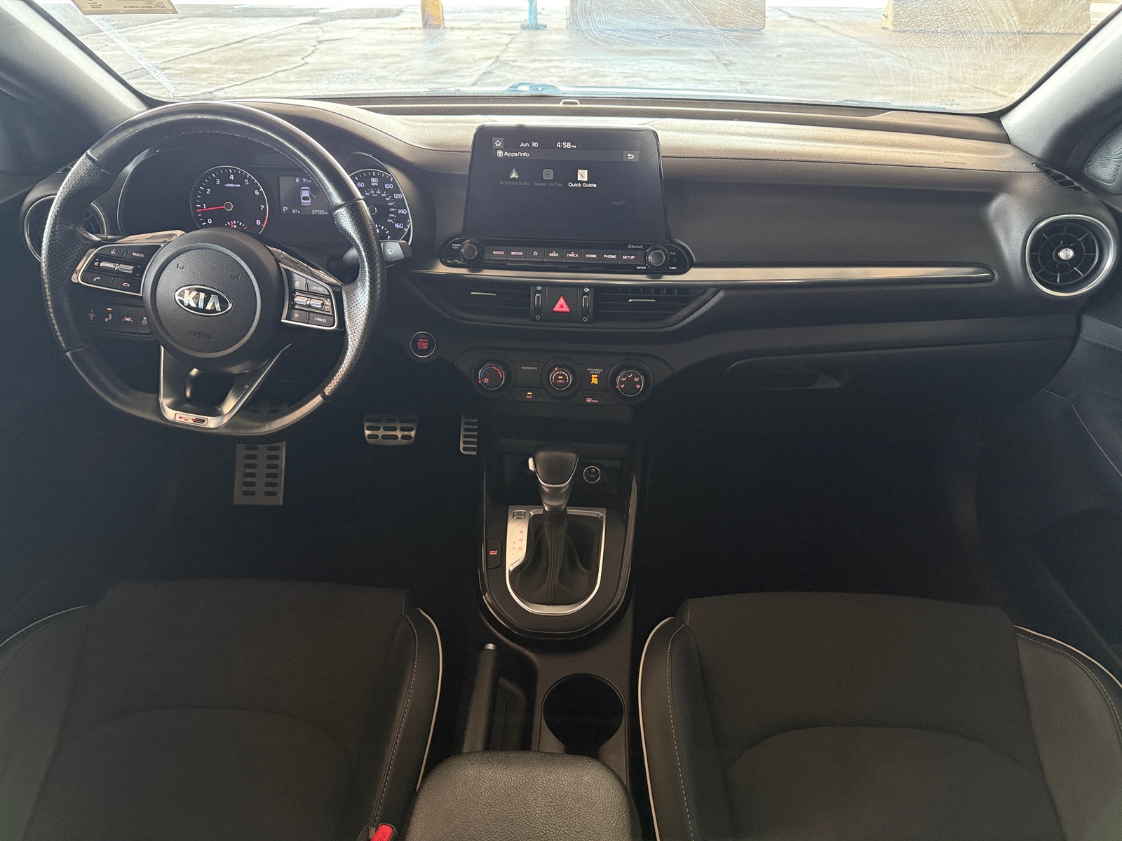 Thumbnail: 2020 Kia Forte - 3
