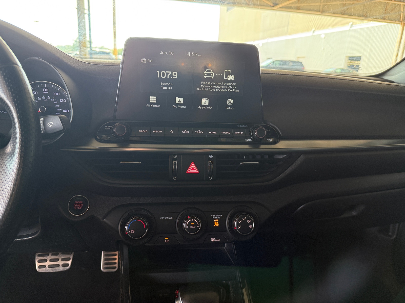 Thumbnail: 2020 Kia Forte - 4