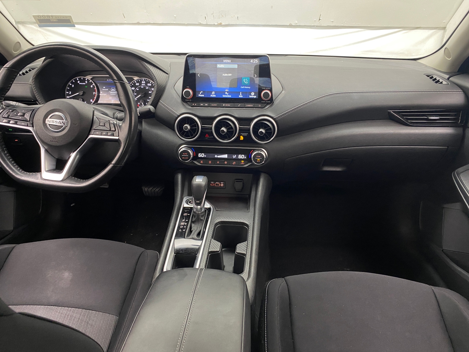 Thumbnail: 2021 Nissan Sentra - 3