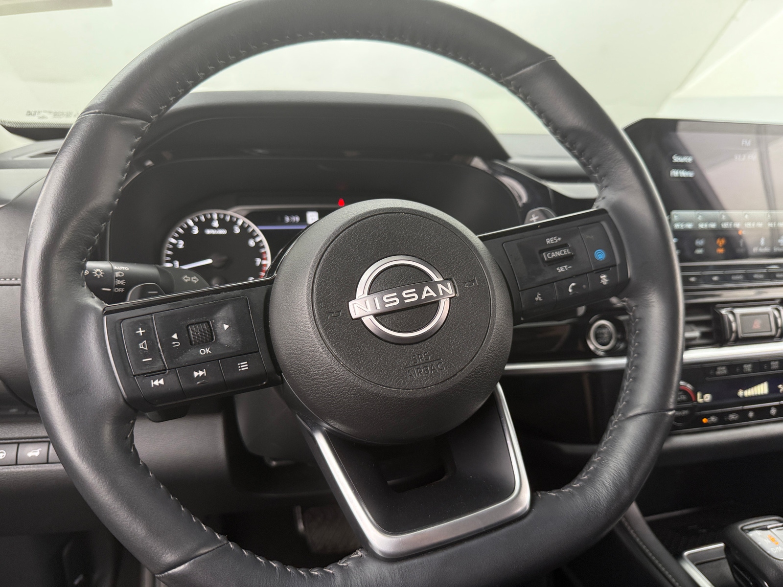 Thumbnail: 2024 Nissan Pathfinder - 4