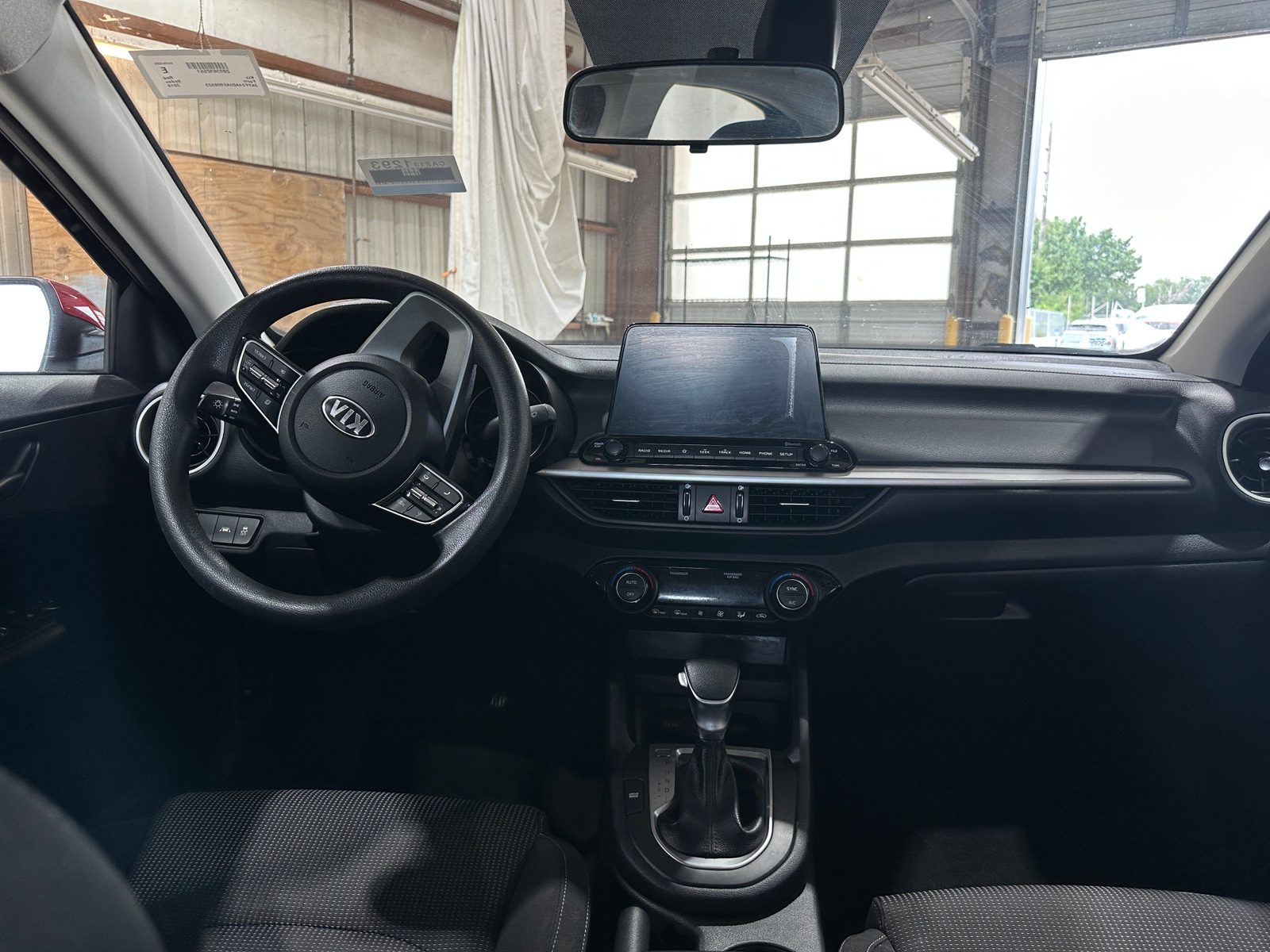 Thumbnail: 2019 Kia Forte - 3