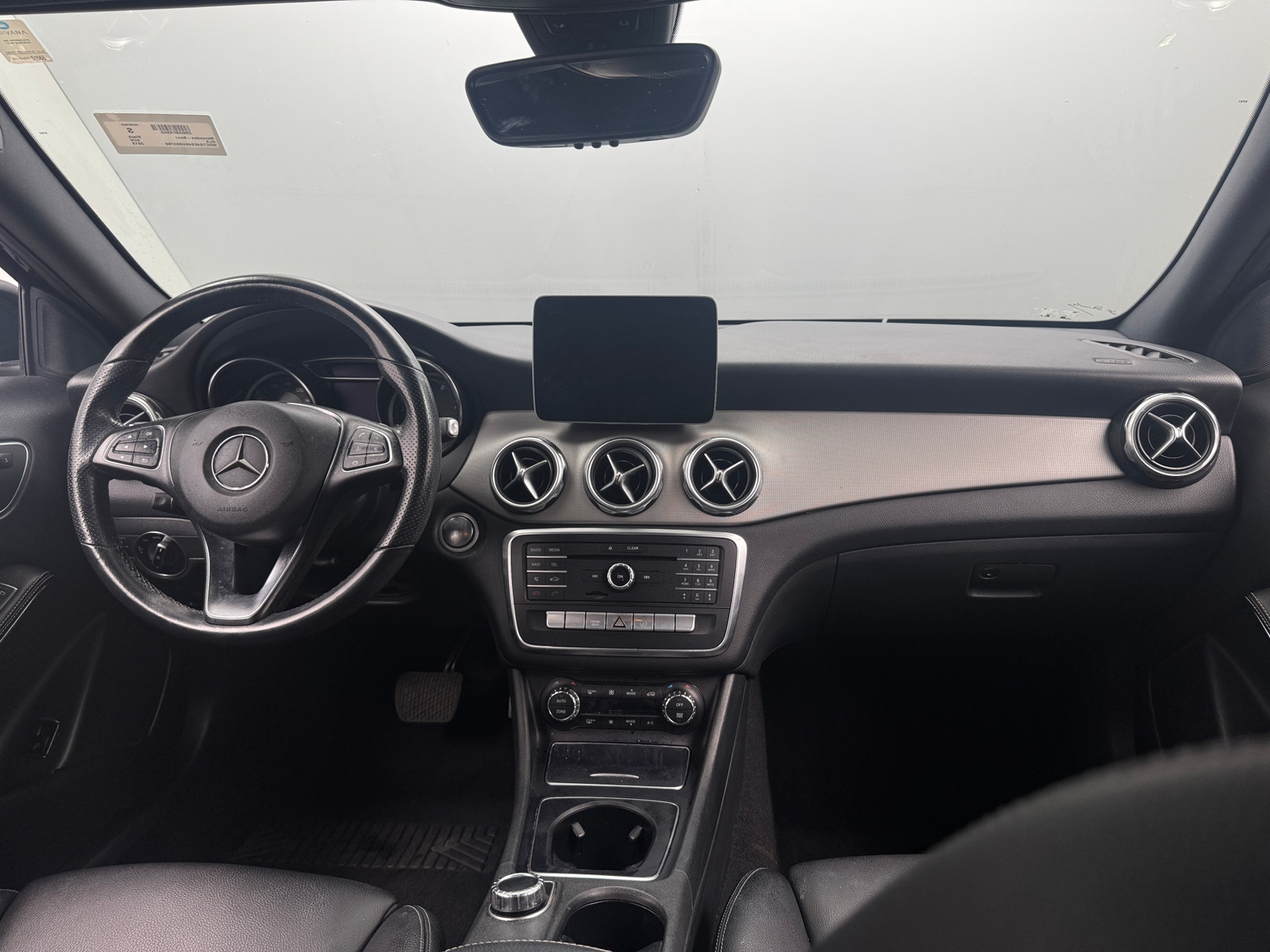 Thumbnail: 2019 Mercedes-Benz GLA - 2