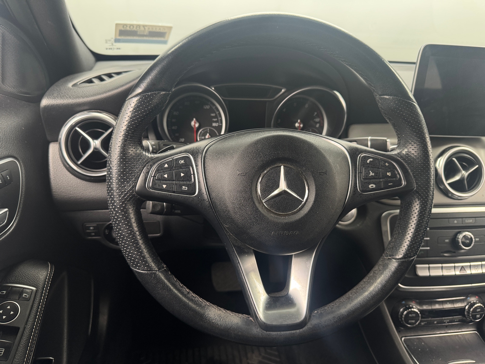 Thumbnail: 2019 Mercedes-Benz GLA - 4