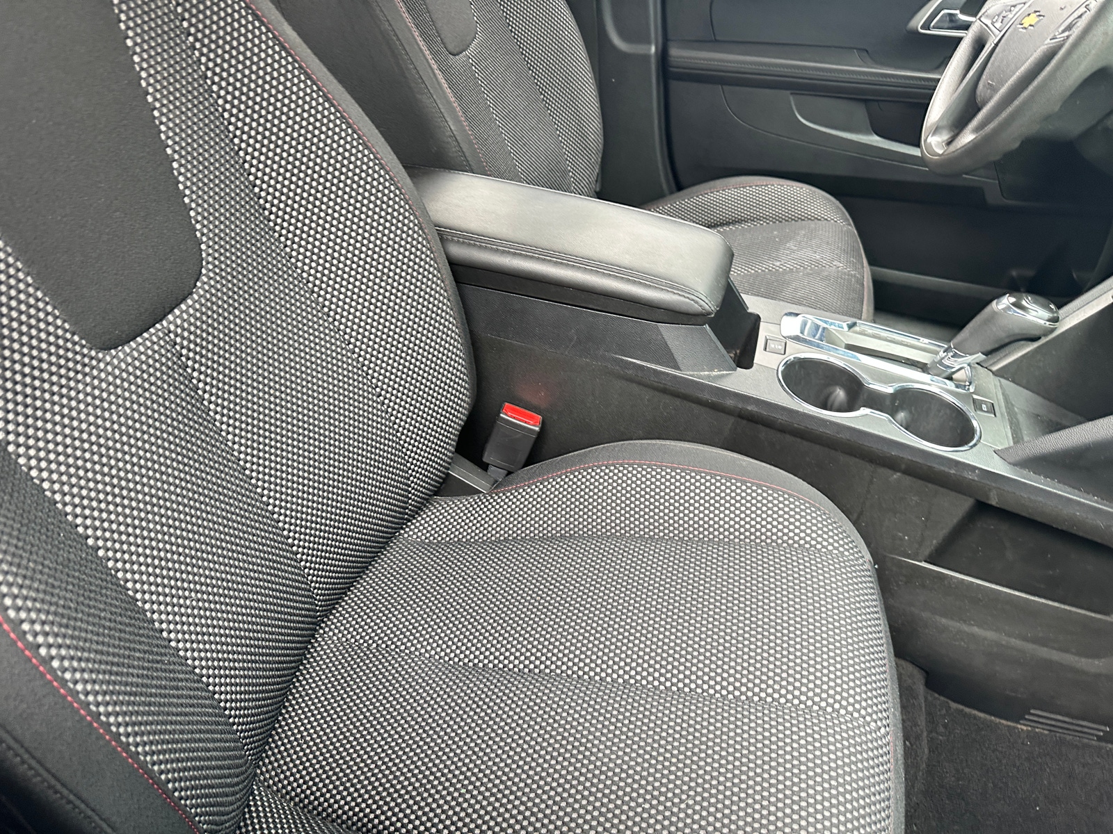 Thumbnail: 2016 Chevrolet Equinox - 2