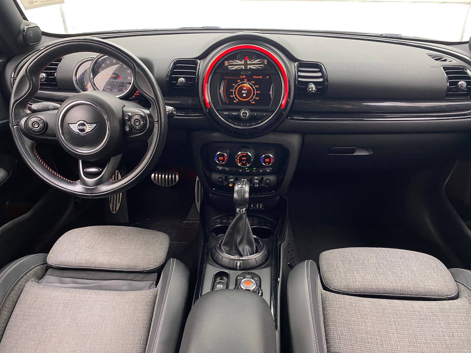 Thumbnail: 2016 MINI Cooper Clubman - 2