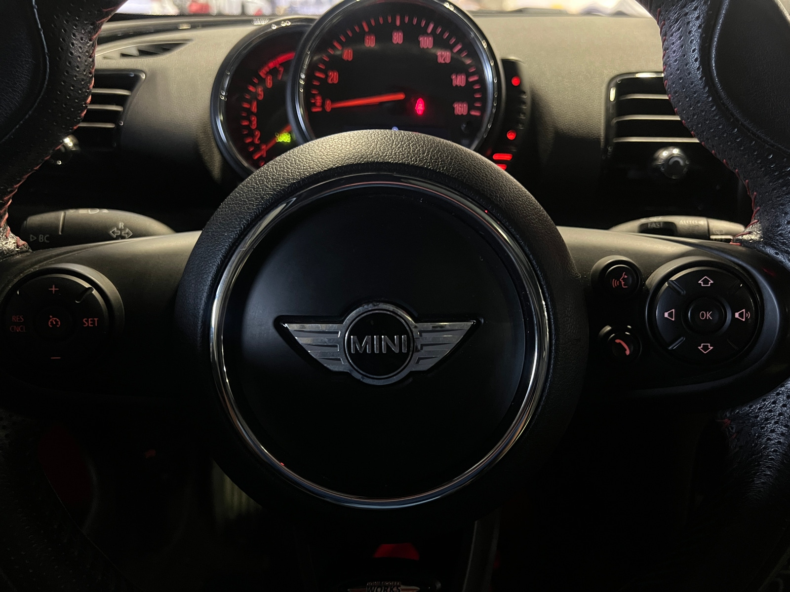 Thumbnail: 2016 MINI Cooper Clubman - 4