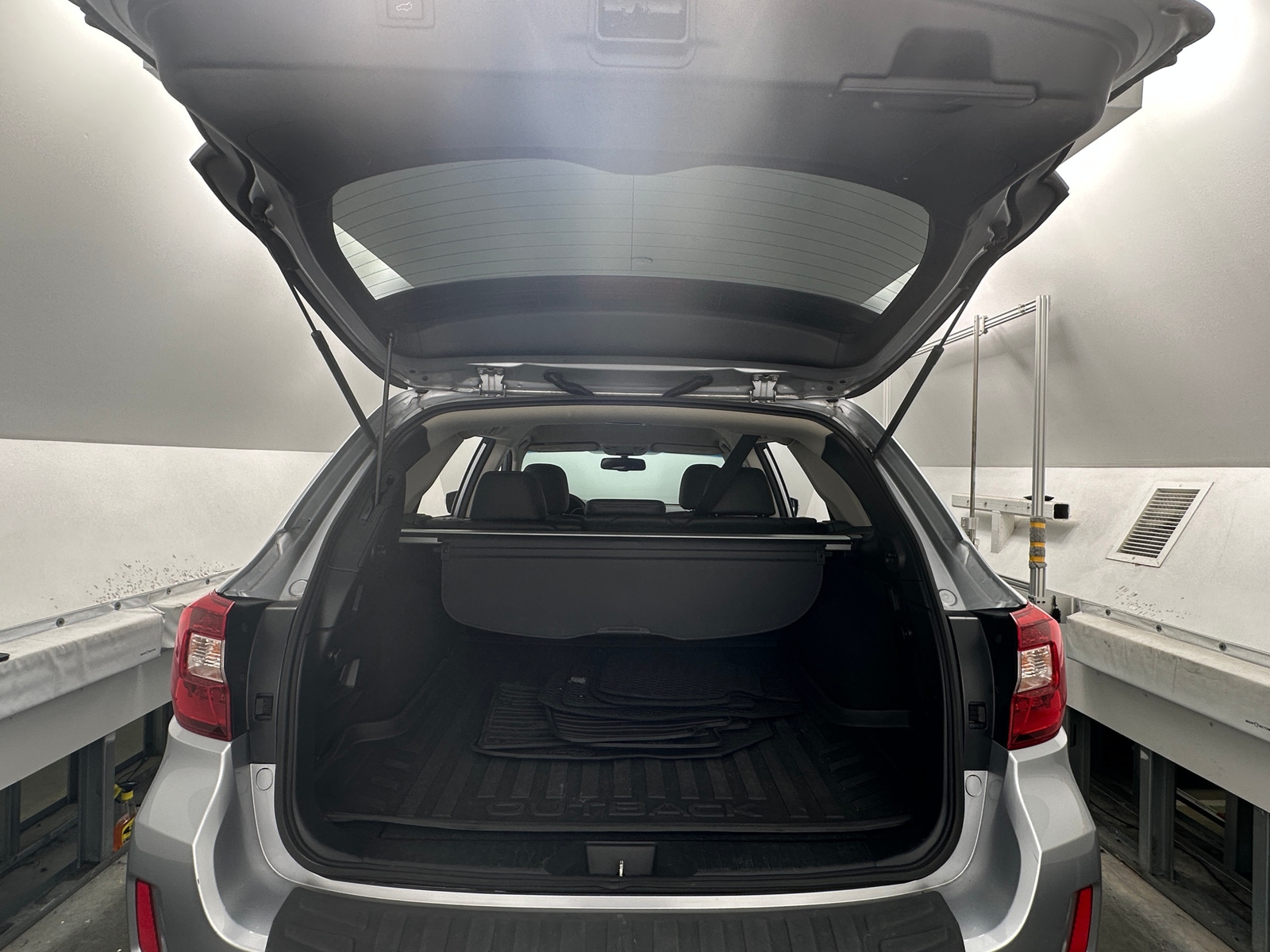 Thumbnail: 2016 Subaru Outback - 6